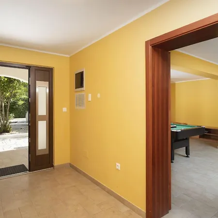ヴィラ Donna - House For Relaxation With Pool, Sauna, Jacuzzi & Biliards, - Istra *