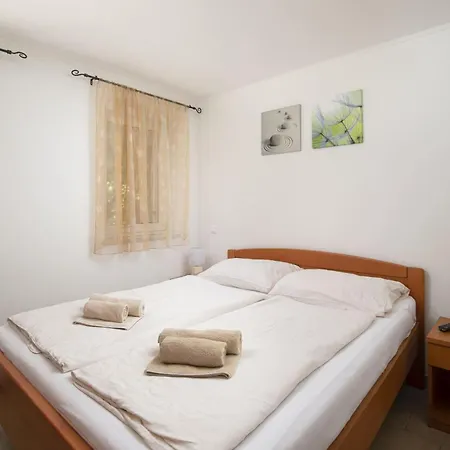 ヴィラ Donna - House For Relaxation With Pool, Sauna, Jacuzzi & Biliards, - Istra *