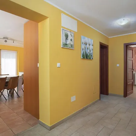 Villa Donna - House For Relaxation With Pool, Sauna, Jacuzzi & Biliards, - Istra Ližnjan
